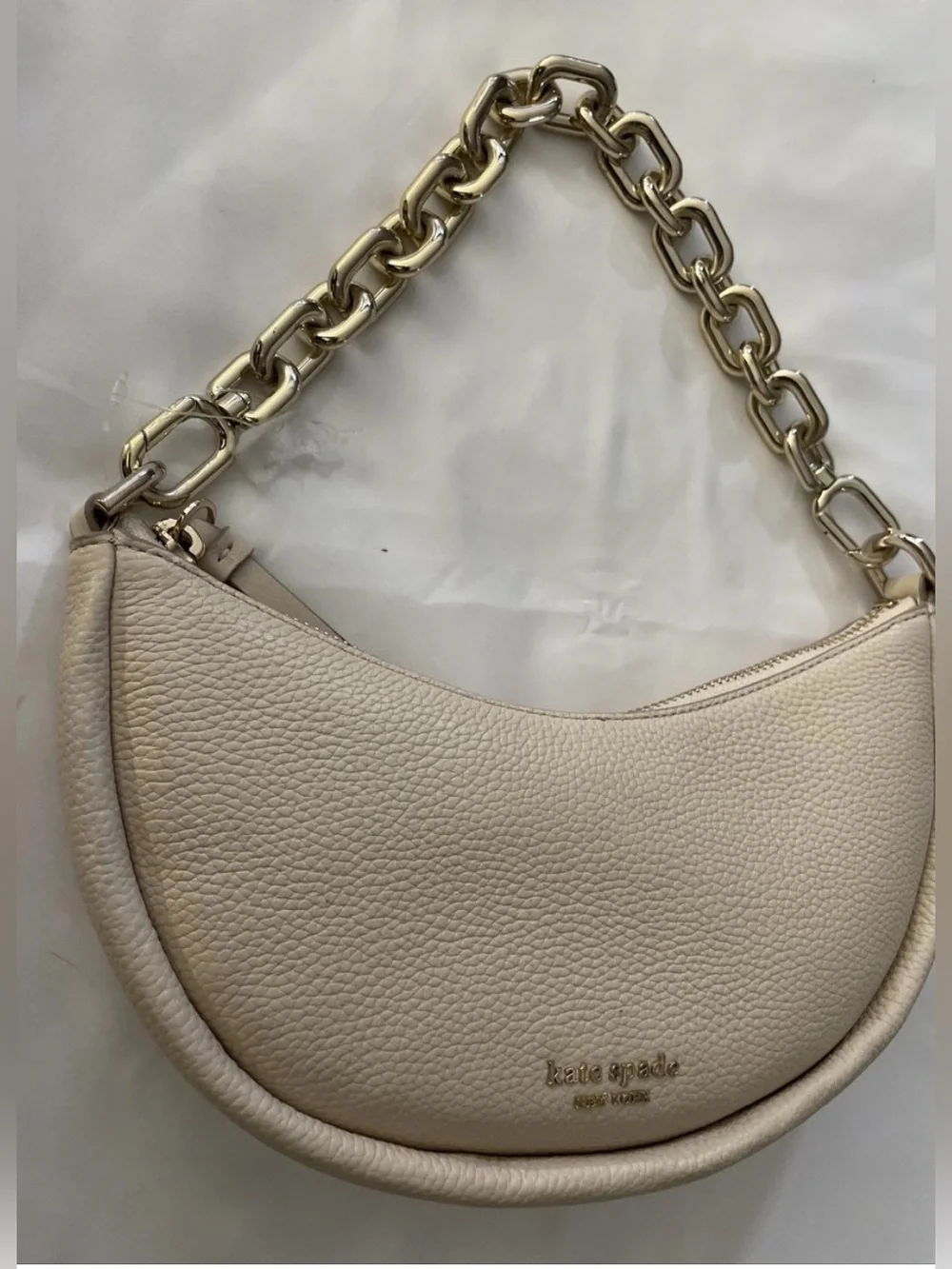 Kate Spade Smile Small Leather Chain Shoulder Bag. NWT